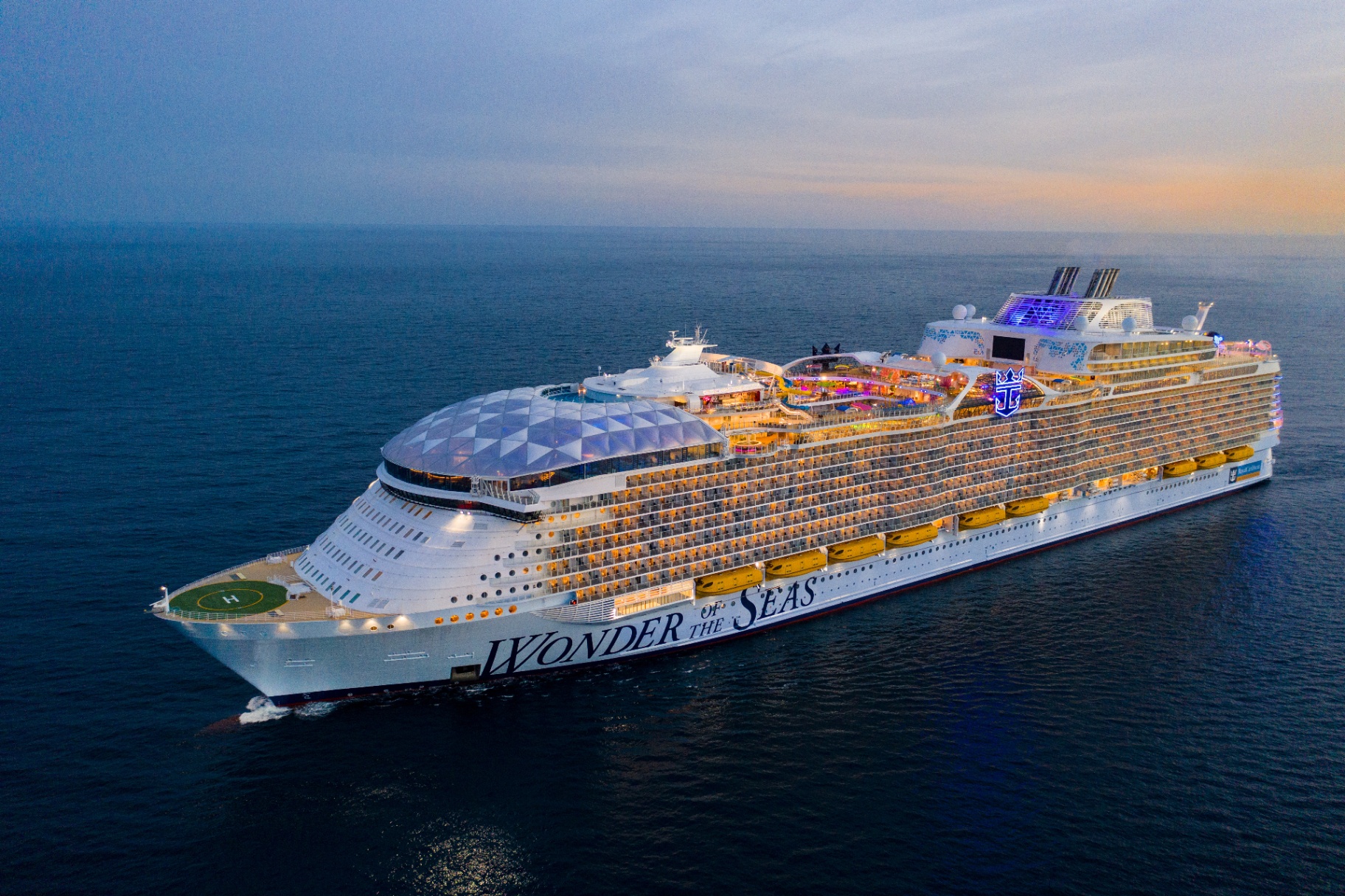 Aerial view of Wonder of the Seas' pool and waterslide deck